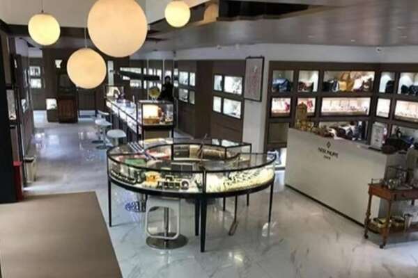 吐鲁番托克逊县寄卖奢侈品店